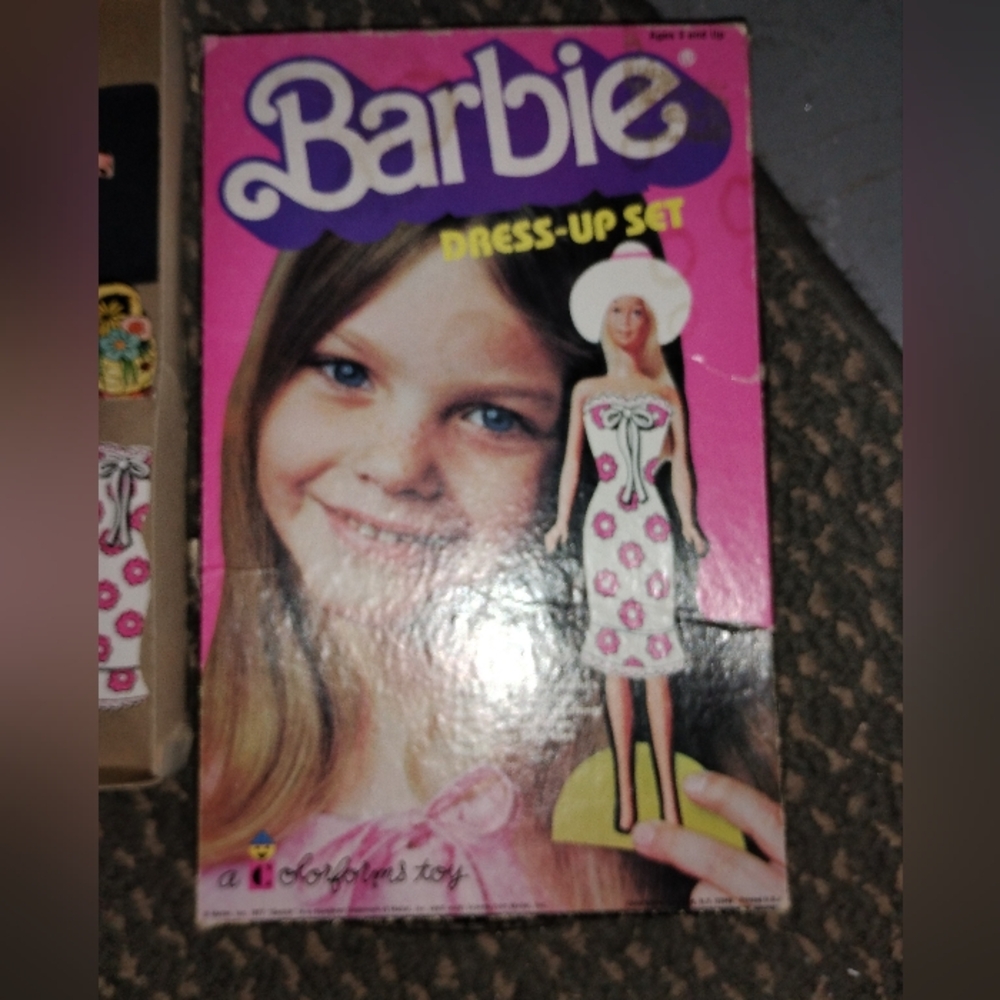 Barbie Dress-Up Colorforms 1977 vintage retro
